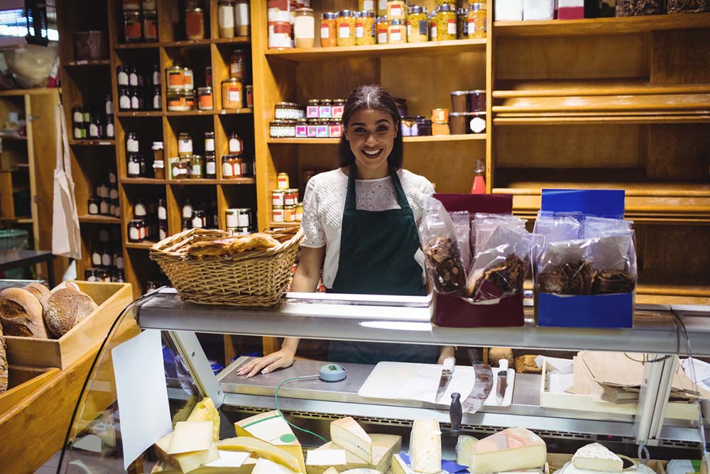 Cómo maximizar el espacio en tiendas de alimentación pequeñas